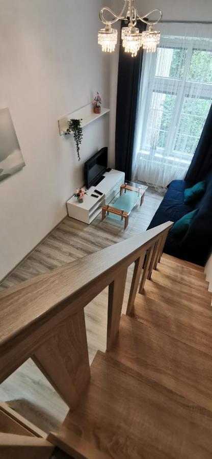 New Cosy Studio Karlsbad Exteriör bild